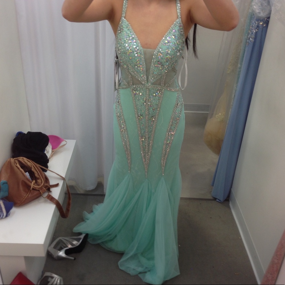 WORN ONCE** JOVANI mint prom dress